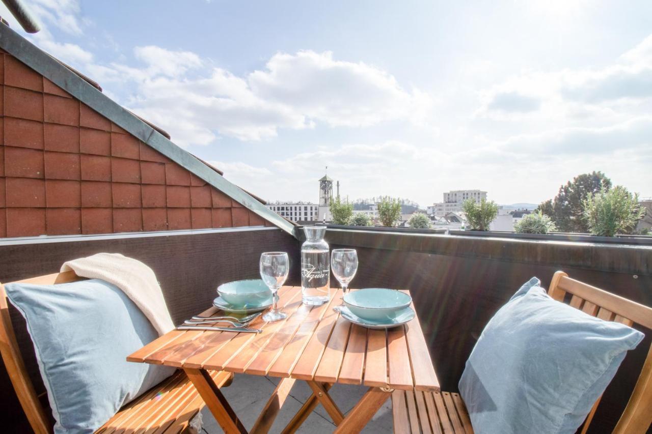 Loewe Apartment Blau Neuhausen Am Rheinfall Eksteriør bilde